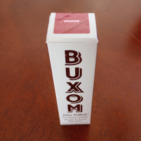 BUXOM WINNER Full Force Plumbing Lipstick Ruby Red Winter & Holiday Shade NIB FS - Picture 4 of 4